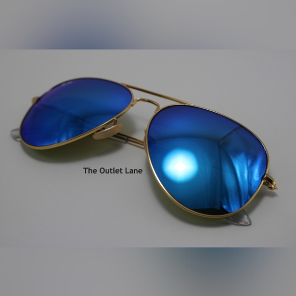 Model Display Ray-Ban Aviator Blue Mirror RB3025 - Picture 9 of 16